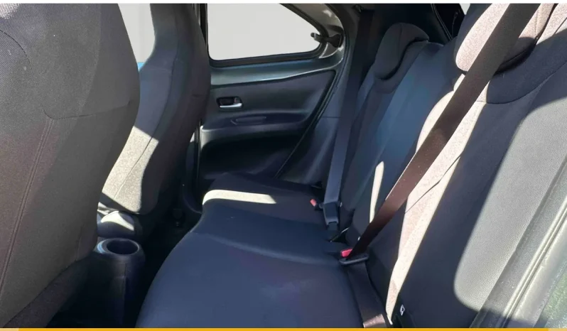 TOYOTA AYGO X LOUNGE AIR BENZINA GREEN USATO NOLA AVELLINO pieno
