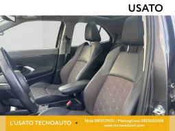 TOYOTA YARIS CROSS LOUNGE DARK GREY USATO NOLA AVELLINO pieno