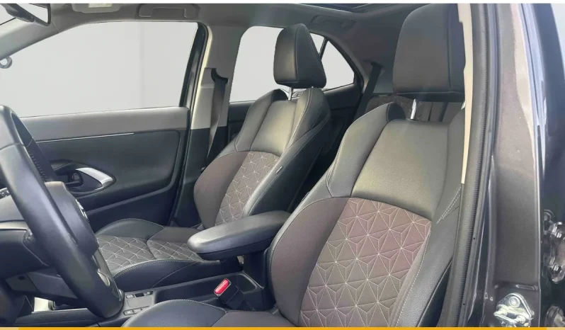 TOYOTA YARIS CROSS LOUNGE DARK GREY USATO NOLA AVELLINO pieno
