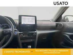 TOYOTA YARIS CROSS LOUNGE DARK GREY USATO NOLA AVELLINO pieno