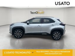 TOYOTA YARIS CROSS TREND 1.5 HYBRID SILVER USATO NOLA AVELLINO pieno