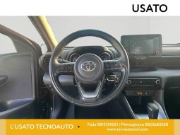 TOYOTA YARIS TREND 1.5 HYBRID BLACK MET USATO NOLA AVELLINO pieno