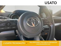 TOYOTA YARIS TREND 1.5 HYBRID BLACK MET USATO NOLA AVELLINO pieno