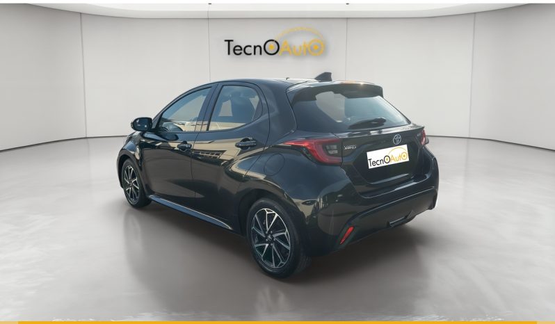 TOYOTA YARIS TREND 1.5 HYBRID BLACK MET USATO NOLA AVELLINO pieno